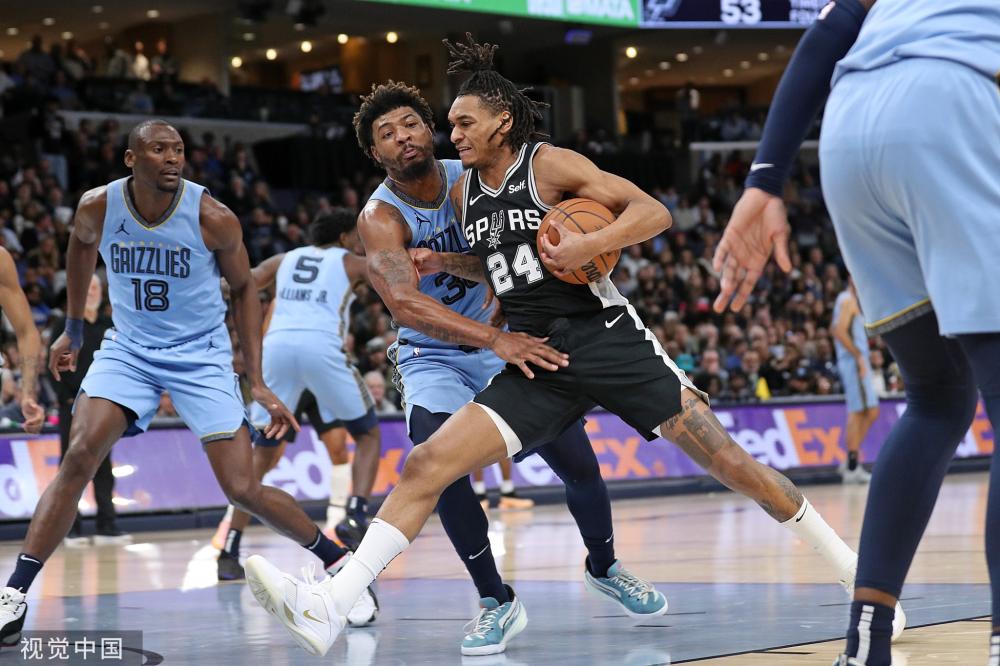 有媒体人指 有媒体人指